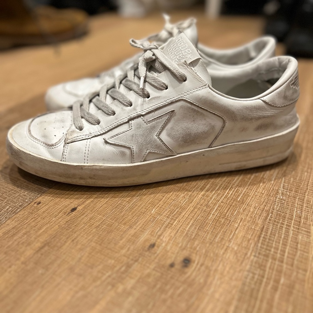Golden goose men’s Stardan sneakers in white leather with lived-in treatment